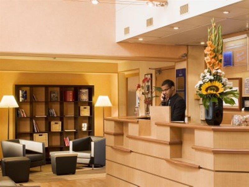 Hotel Timhotel Opera Madeleine Parigi