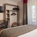 Hotel Timhotel Opera Madeleine Parigi